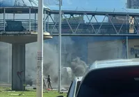 VÍDEO: Manifestação trava trânsito na Avenida Tancredo Neves