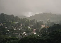 Vilarejo no Brasil encanta turistas com clima frio e opções de lazer