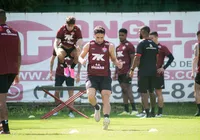 Vitória fará jogo-treino de preparação para retorno às atividades