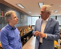Após atrito com Flávio, Zema não descarta formação de chapa com Caiado - Imagem