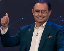 Candidato à Presidência ganha 1 milhão de seguidores após debate - Imagem