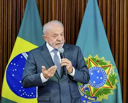 Lula faz cobrança após Nunes Marques suspender pesquisa AtlasIntel - Imagem