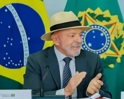 PT lança vaquinha para Lula; candidato acumula R$ 170 mil em doações - Imagem