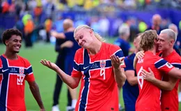Carrasco do Brasil, Haaland comemora vitória com hit do pagodão baiano