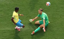 Herói contra o Brasil, goleiro norueguês está sem clube