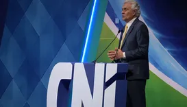 Avião de pré-candidato à Presidência sofre pane após falha mecânica