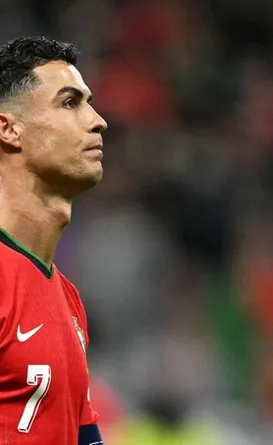 Após derrota na Copa, Cristiano Ronaldo fará estreia como ator
