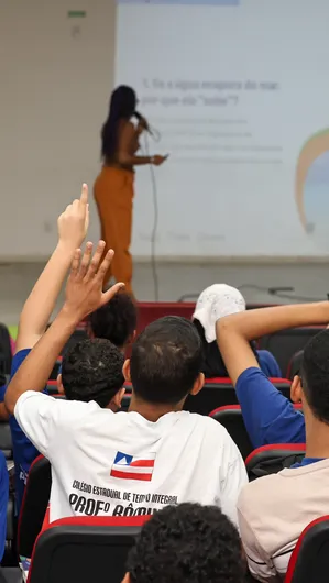 I Circuito Enem movimenta três escolas estaduais em Salvador