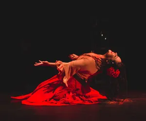 Maria Vermelha: a dança da liberdade imagem