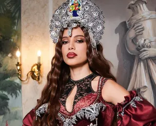 Anitta rebate críticas por restringir álcool em turnê: “Vocês sabem ler?"