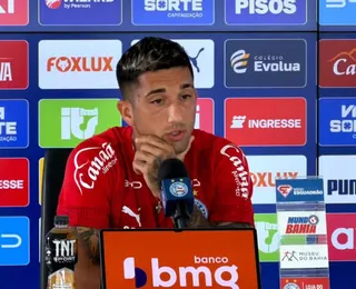 Após pedir para sair, Kike Olivera é relacionado pelo Bahia