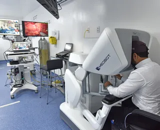 Bahia faz primeira telecirurgia robótica de longa distância
