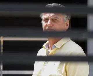 Bolsonaro tem aumento de soluços em prisão domiciliar