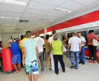 Bradesco fecha 324 agências e corta mais de 2 mil empregos no Brasil