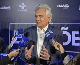 Caiado defende cassação de Lula e Flávio por ausência em debate