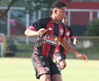 Campeão pelo Vitória na base faz sucesso na Ásia; conheça história