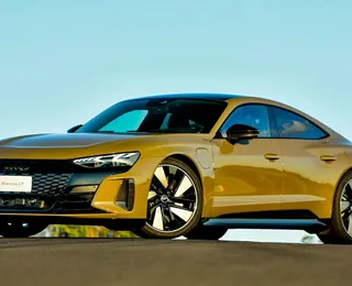 Carro mais potente da Audi tem 925 cavalos e é lançado no Brasil