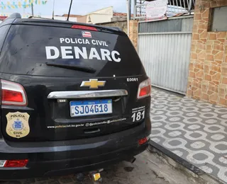Casal é preso por tráfico e posse ilegal de arma durante operação em Feira