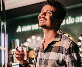 Cheiro de fogueira? Perfumista ensina a vencer a fumaça do São João
