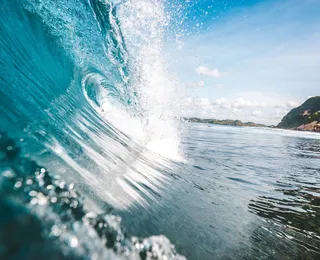 Ciclones extratropicais ameaçam o Brasil com ondas de 2,5 metros