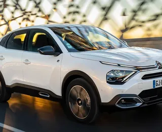 Citroën ë-C4: ficha técnica, autonomia e tudo sobre o novo elétrico