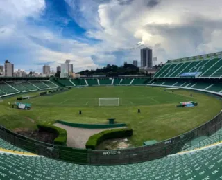 Clube histórico prepara cartada em oferta de quase R$ 1 bilhão por SAF