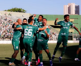 Clube supera falência de SAF e conquista acesso histórico após dívidas