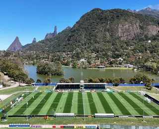 Copa do Mundo: jogadores da Seleção Brasileira chegam de helicóptero para 1º treino