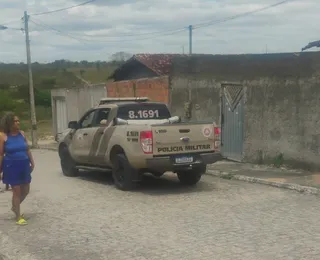 Crianças são encontradas sozinhas e machucadas dentro de casa na Bahia