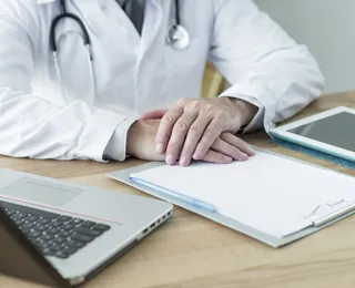 Crimes contra médicos e professores podem ter penas mais duras
