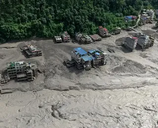 Desastre no Nepal e na China ultrapassa marca de 1.300 desaparecidos
