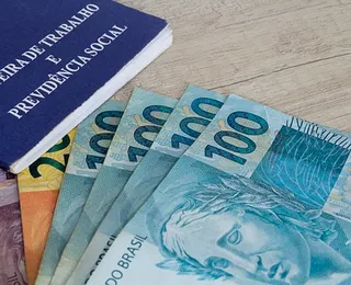 Desemprego cai no Brasil e bate recorde histórico