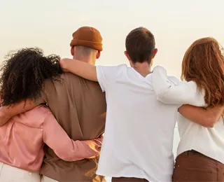 Dia do Amigo: veja famosos que mantém uma relação e você não sabia