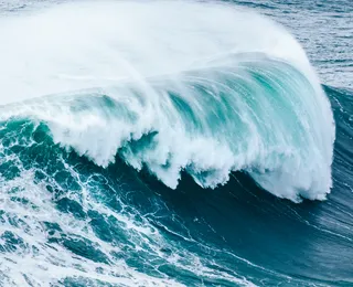 Doc mergulha pela memoria do surfe