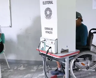 Eleitores com deficiência terão transporte gratuito; saiba como pedir