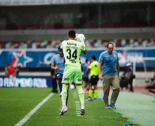 Em 90 minutos, João Paulo acumula sete dos 22 gols sofridos pelo Bahia na Série A
