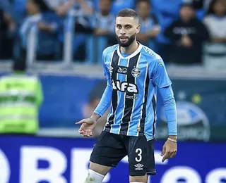 Em negociação com o Vitória, Wagner Leonardo volta a jogar pelo Grêmio