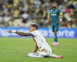 Erick Pulga recebe terceiro amarelo e desfalca Bahia contra Vasco