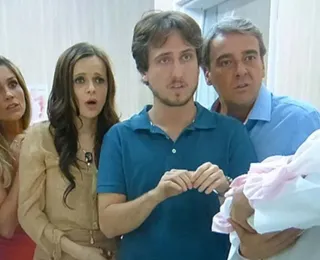 Ex-ator da Globo abandona vida de luxo e passa a morar em ônibus