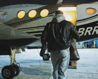Ex-ator da Globo compra jatinho de R$ 15 milhões: “Pagando parcelado”