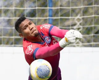 Ex-Bahia deixa Europa após temporada marcada por rebaixamento
