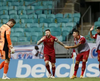 Ex-Bahia treina por 2 meses, mas deixa clube sem jogar na Série C