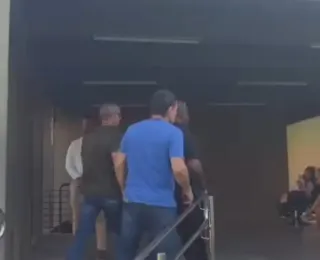 Ex-policial militar é preso em shopping da Bahia por homicídio