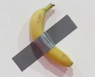 Famosa obra de arte com banana de R$ 34 milhões é roubada de museu