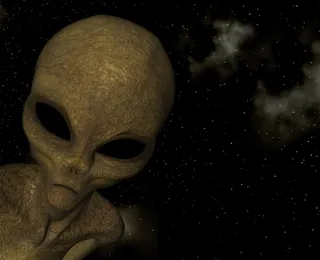 Famoso ator de Hollywood afirma ter visto alien em garagem