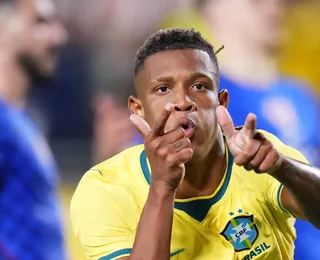 Flamengo projeta oferta milionária para tirar Danilo do Botafogo