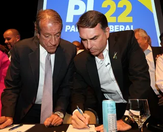 Flávio Bolsonaro lança plano de governo de 70 páginas nesta quinta