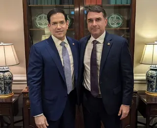 Flávio fala de facções em encontro com vice e secretário de Trump
