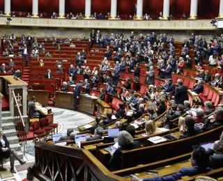 França aprova eutanásia para pessoas com doenças incuráveis