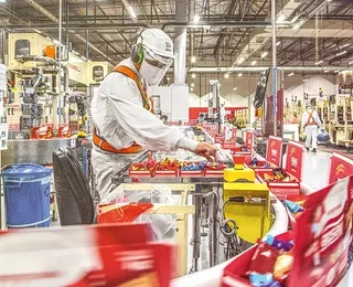Gigante alimentícia anuncia demissão em massa e fechamento de fábricas